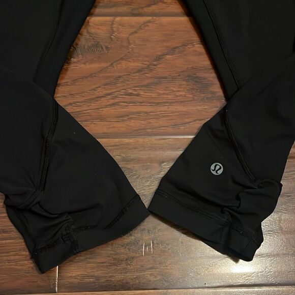 Lululemon Black Athletic Mesh Pockets Mesh Ruched Design Cropped Leggings - Picture 9 of 10